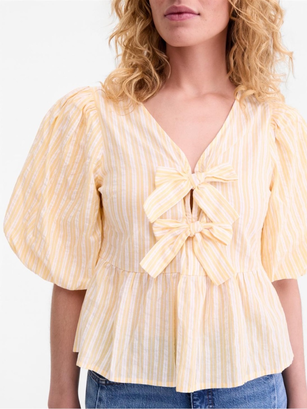On 34th NWT yellow white stripe blouse bows puff sleeve peplum tiered v neck Sm